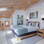 Aziza 4*