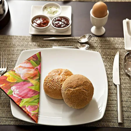 Aziza Hotel 4*