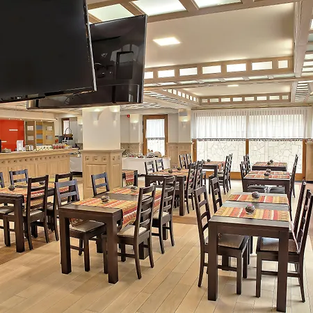 Aziza Hotel 4*